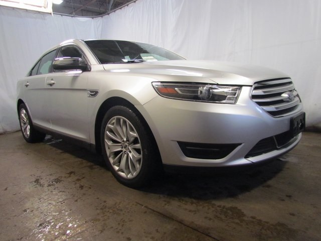 Pre Owned 2017 Ford Taurus Limited 4d Sedan For Hg114915 Pre Owned 2017 Ford Taurus Limited